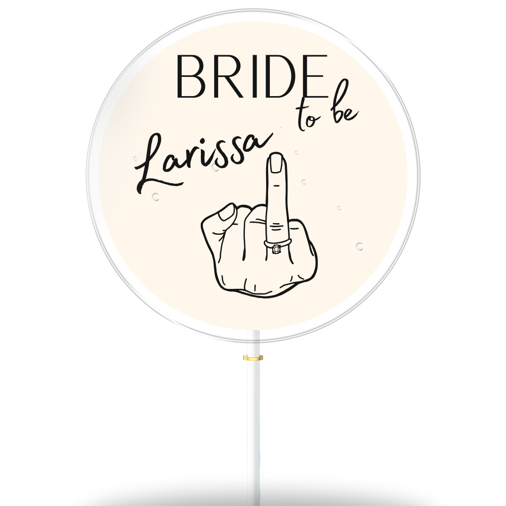 Bride to be Larissa (8er Geschenkbox)